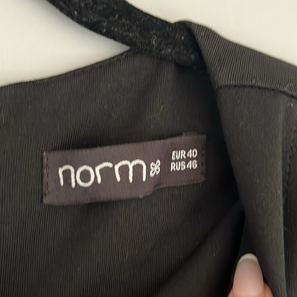 Norm Black side button Dress size 38 large - Picture 5 of 7
